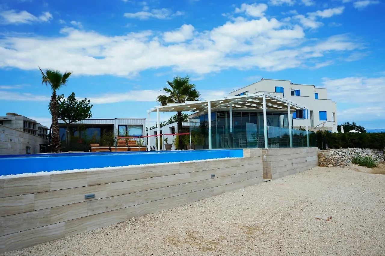 Boutique Style Eco-Beachhouse, Private Jacuzzi Привлака Дом отдыха